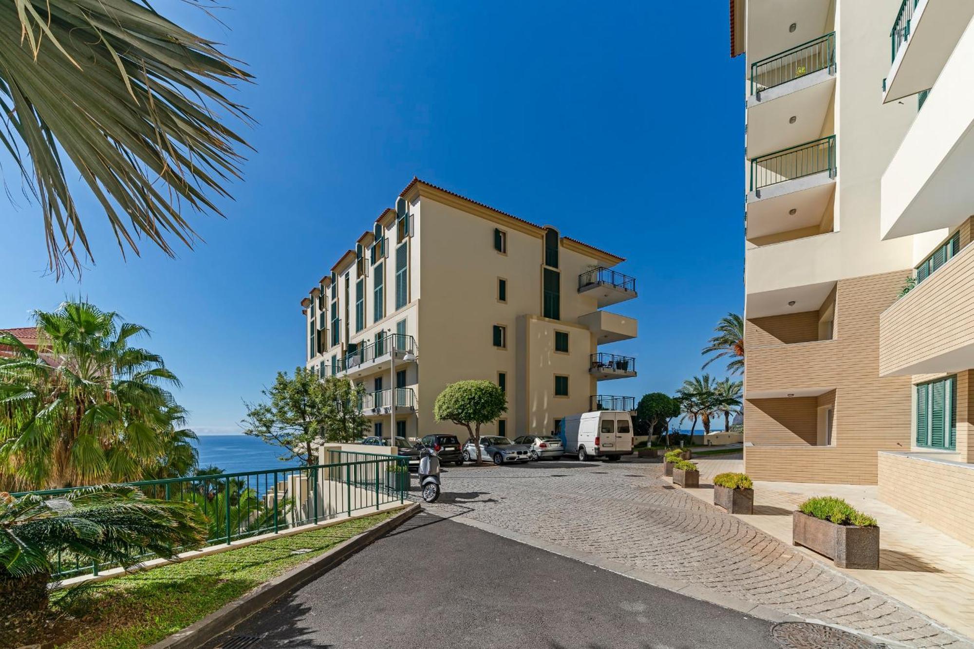 Vila Formosa II By An Island Apart Funchal  Bagian luar foto